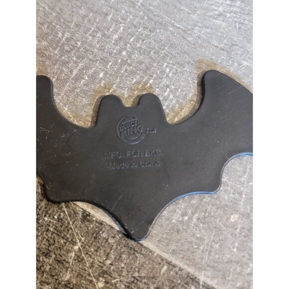 Burger King black bat toy figure DC Comics - Picture 5 of 5